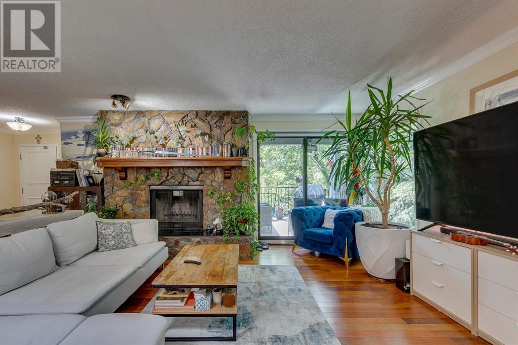 Single Family House for Sale in   Parkdale Boulevard NW Parkdale Calgary 