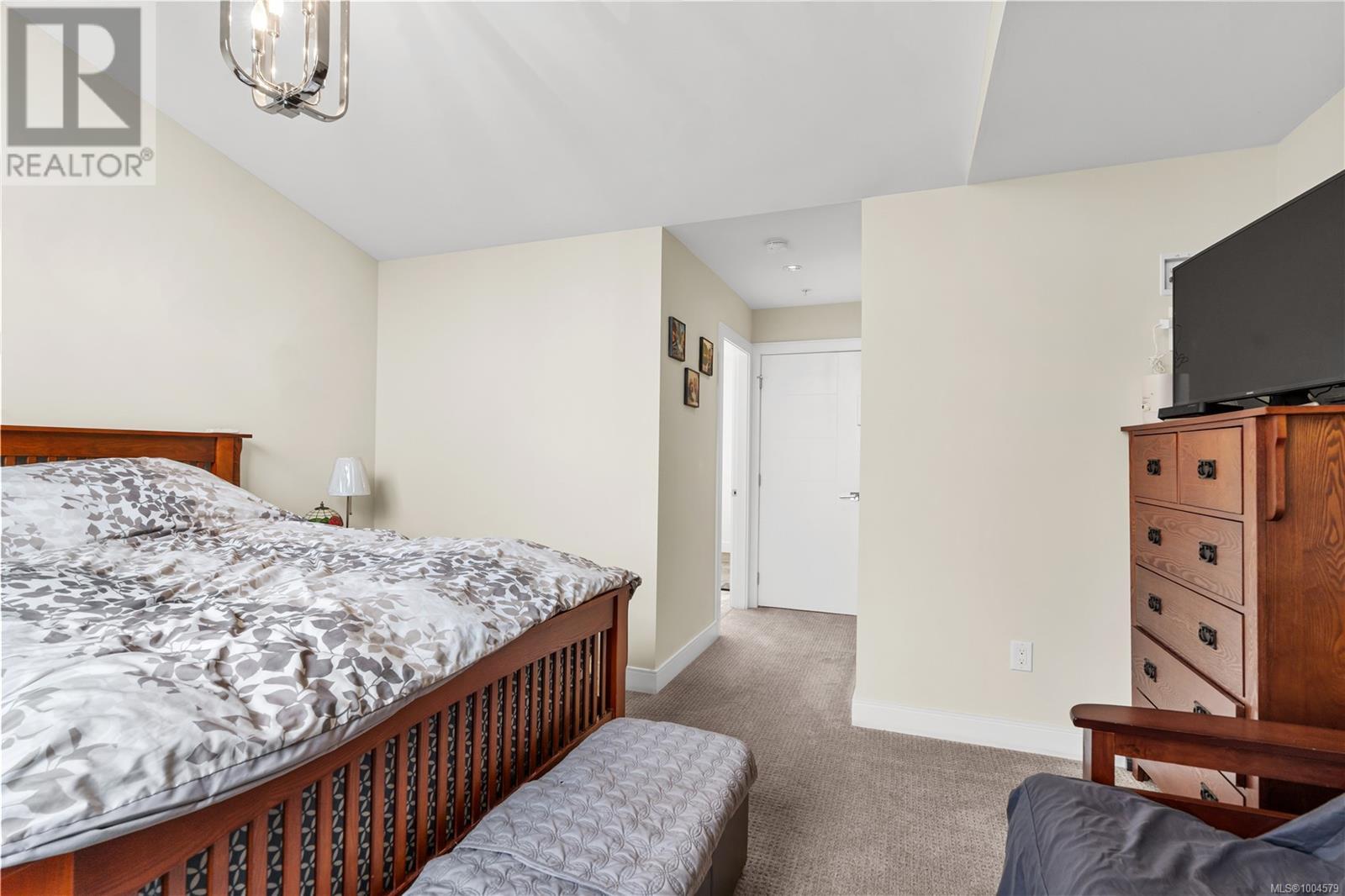 Photo 2 of 153 300 Phelps Ave, Langford BC