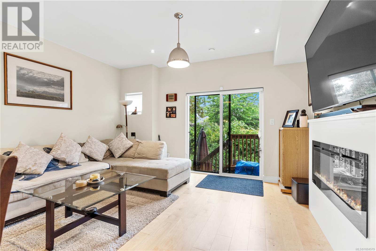 Photo 19 of 153 300 Phelps Ave, Langford BC