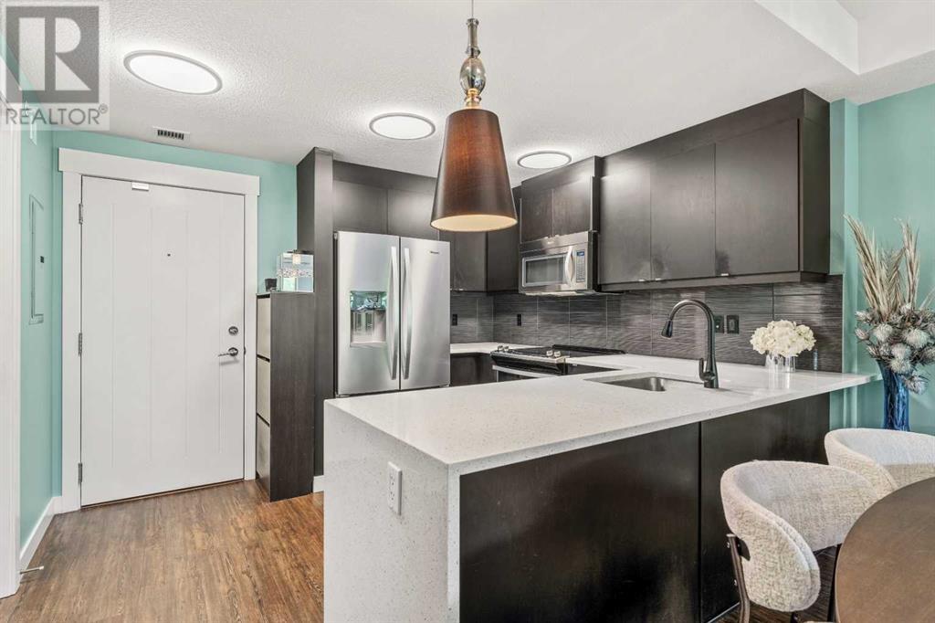 Single Family House for Sale in   Aspenmont Heights SW Aspen Woods Calgary 