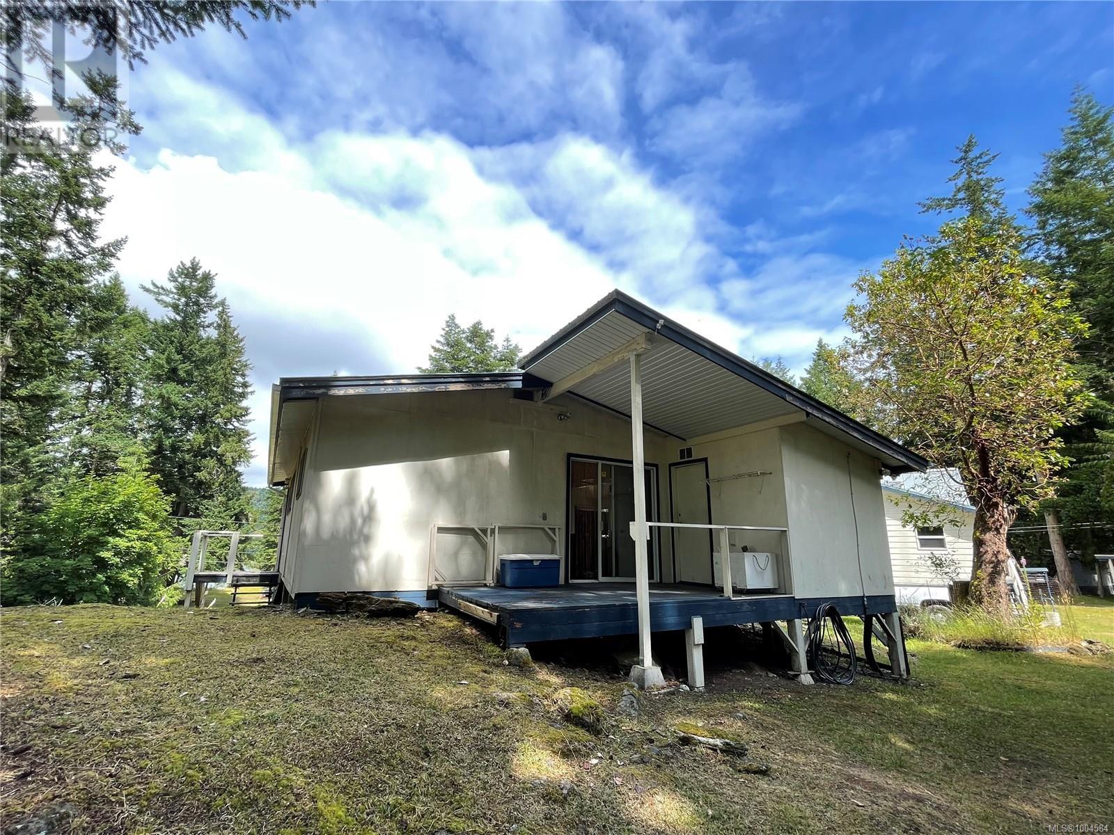 865 Driftwood Dr, Mudge Island
