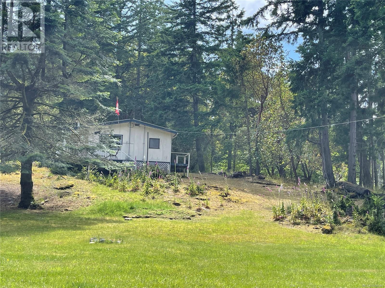 865 Driftwood Dr, Mudge Island