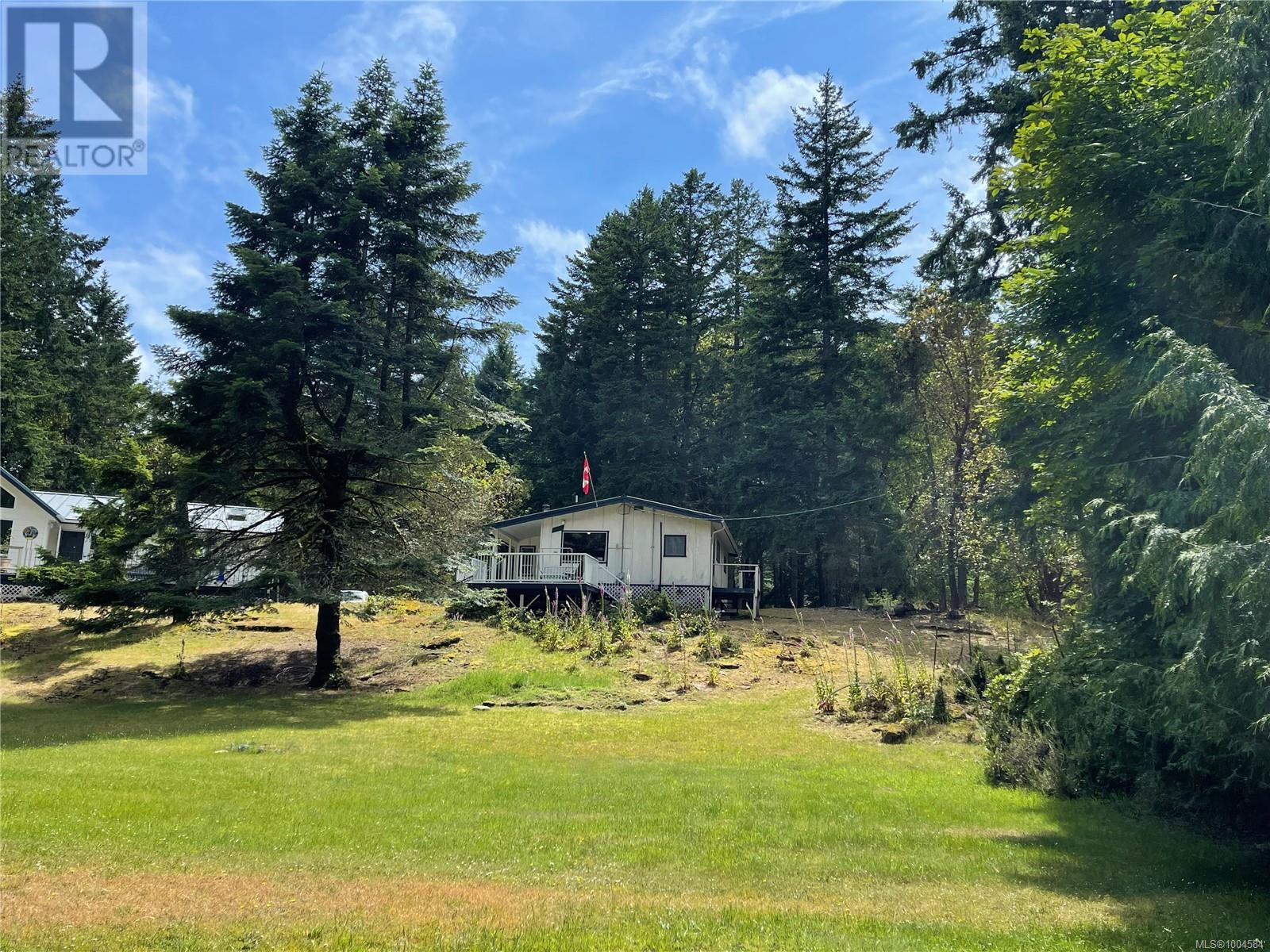 865 Driftwood Dr, Mudge Island
