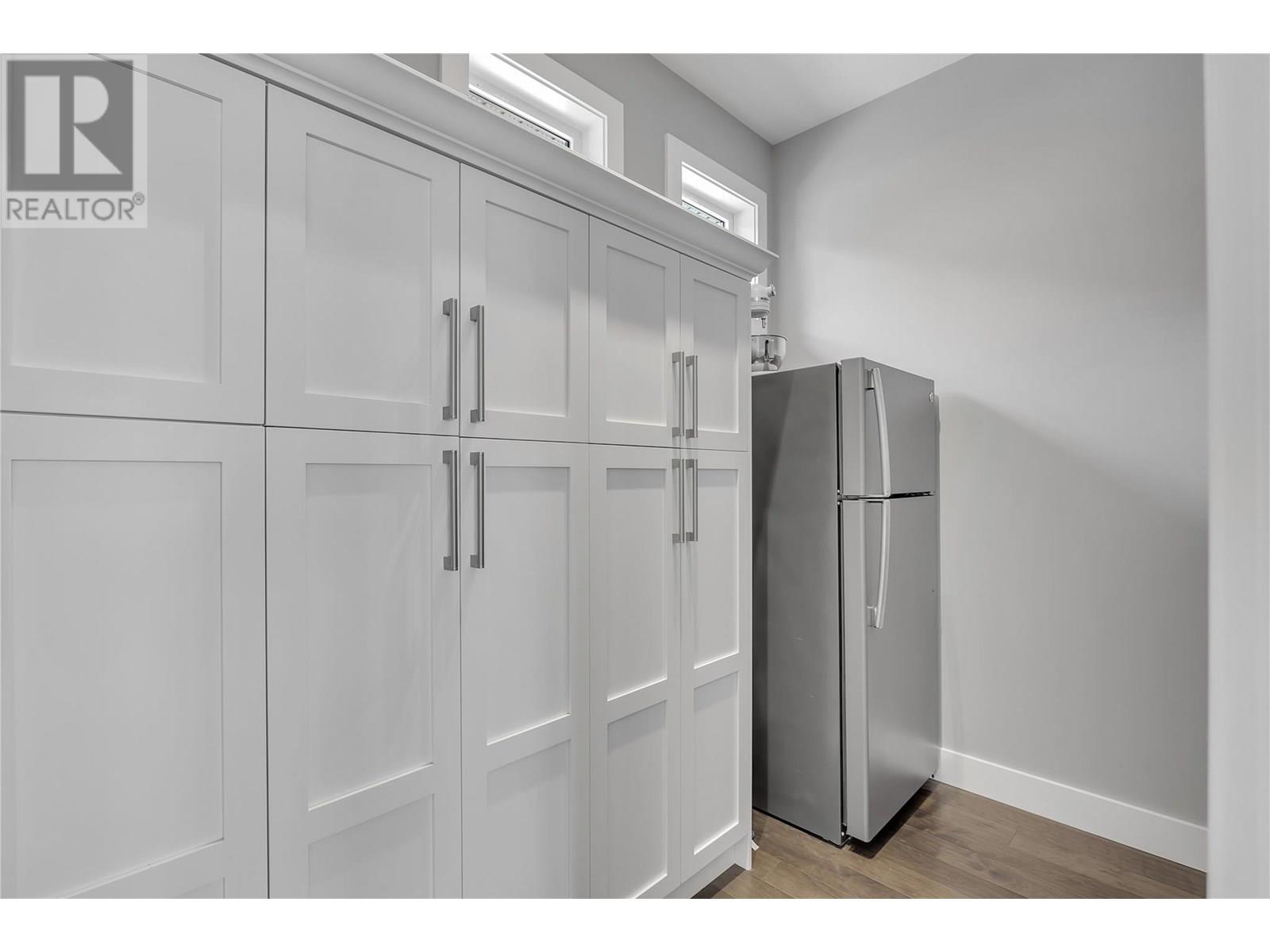 1823 Diamond View Drive, West Kelowna
