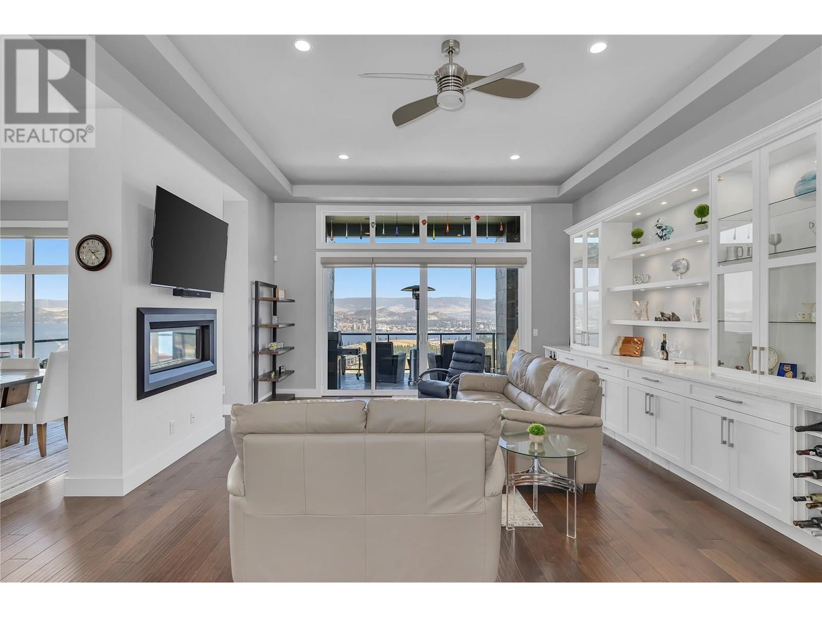 1823 Diamond View Drive, West Kelowna