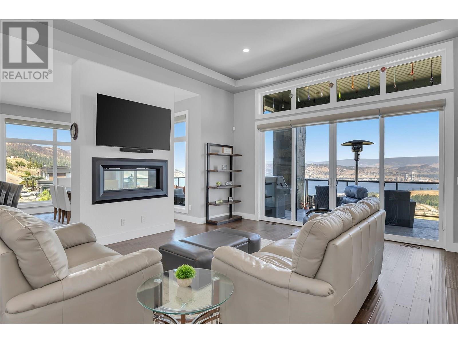 1823 Diamond View Drive, West Kelowna