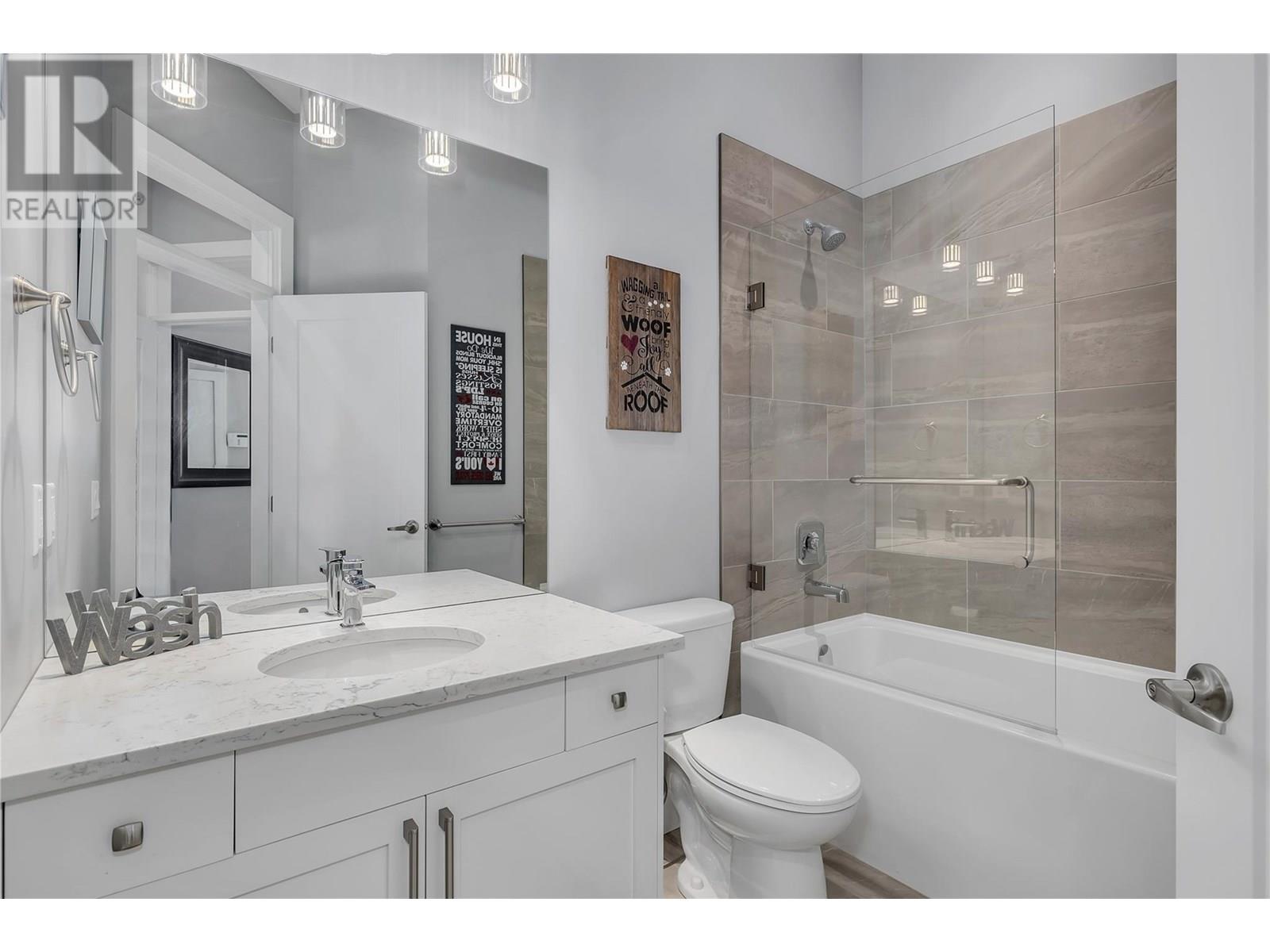 1823 Diamond View Drive, West Kelowna