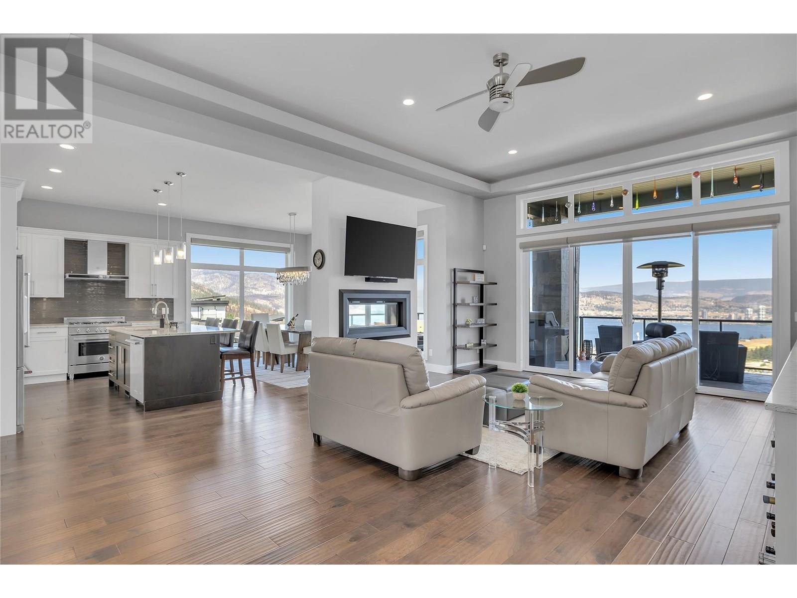 1823 Diamond View Drive, West Kelowna