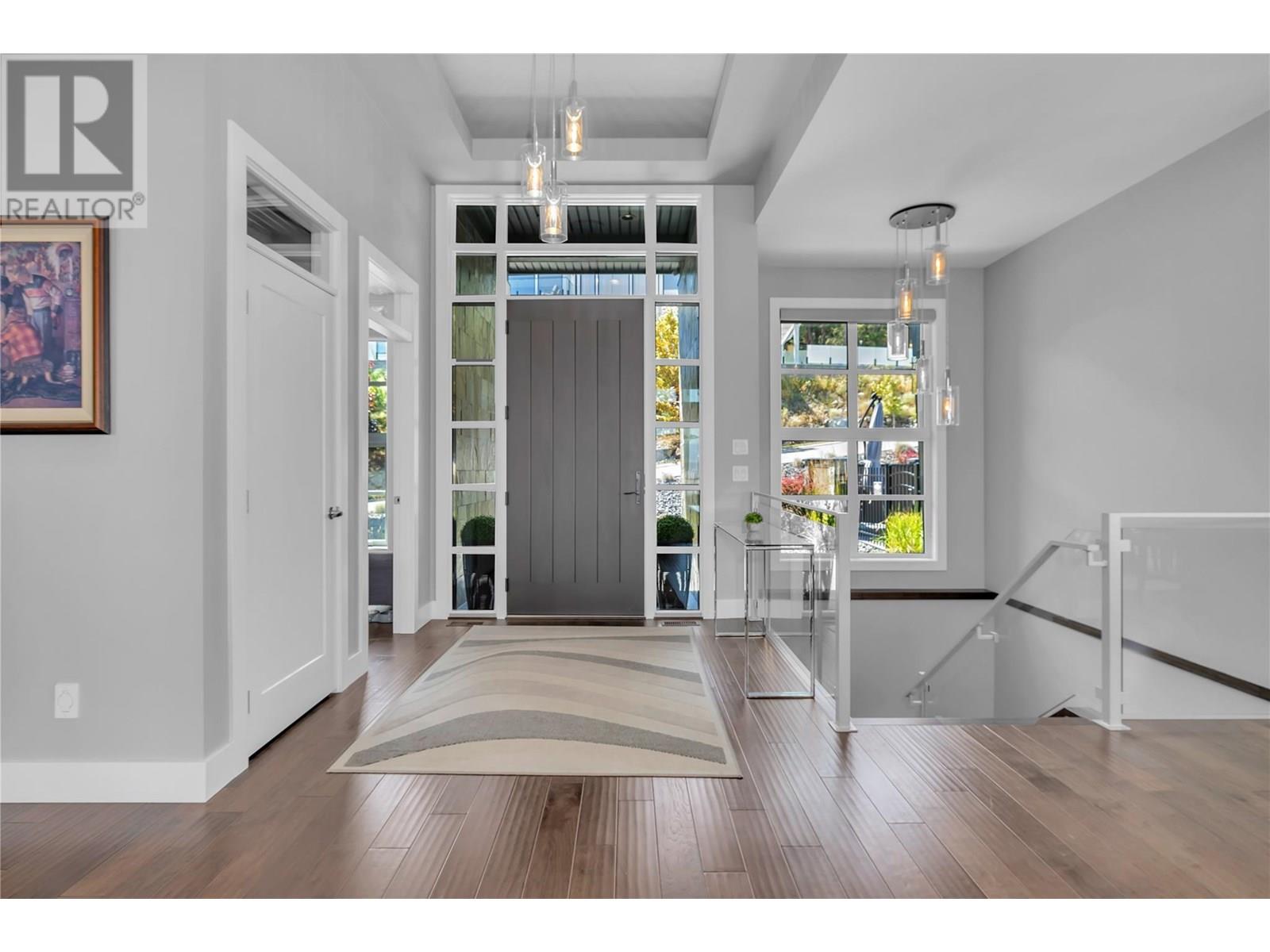 1823 Diamond View Drive, West Kelowna
