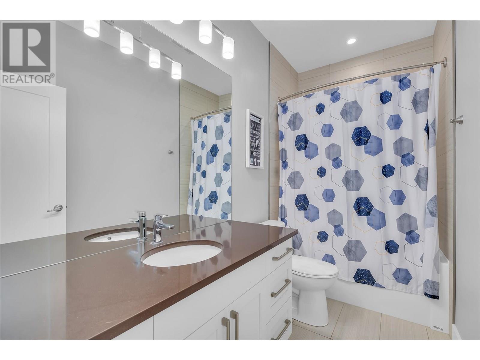 1823 Diamond View Drive, West Kelowna