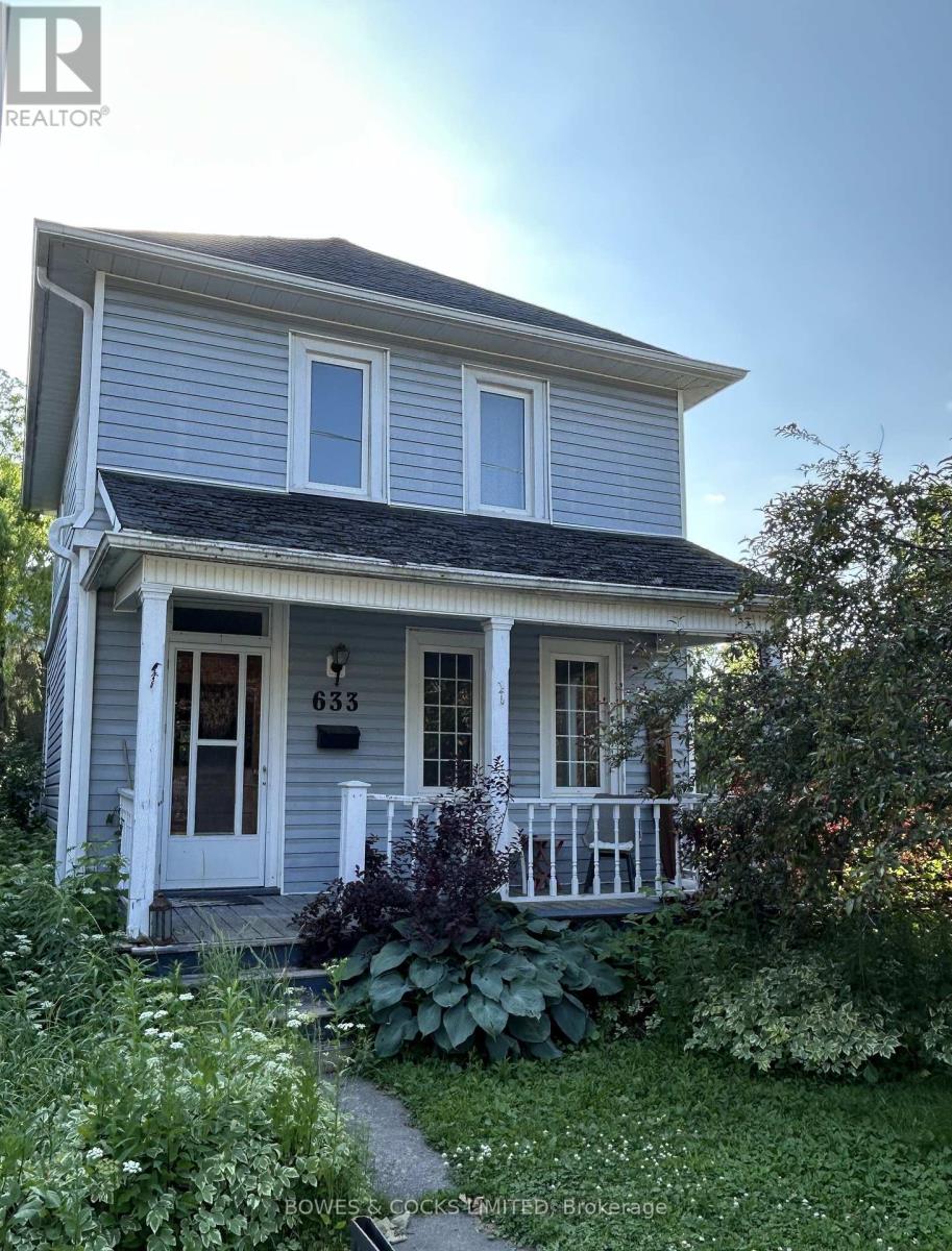 Photo 4 of 633 Downie Street, Peterborough Central ON