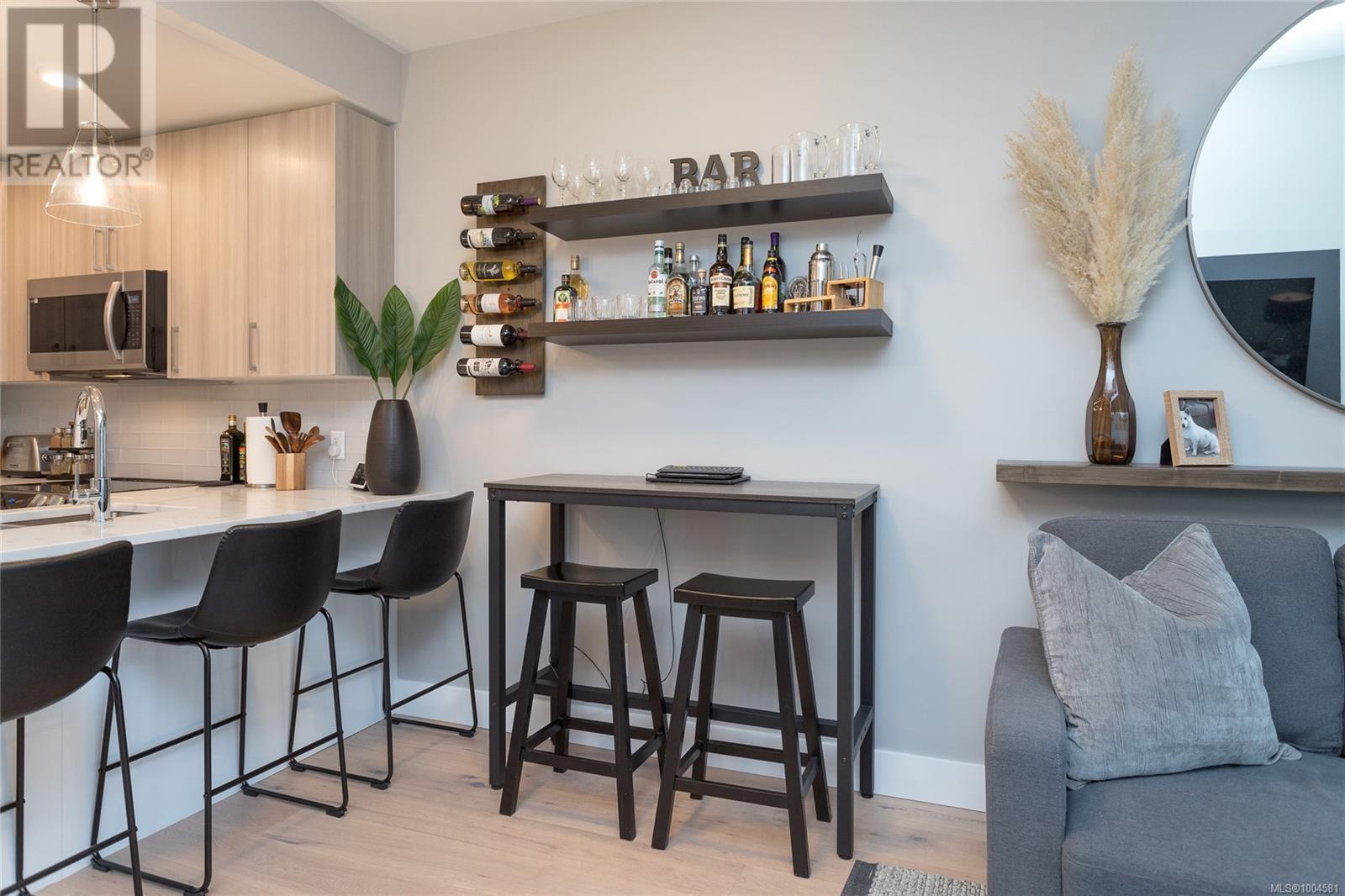 Photo 12 of 402 7098 Wallace Dr, Central Saanich BC