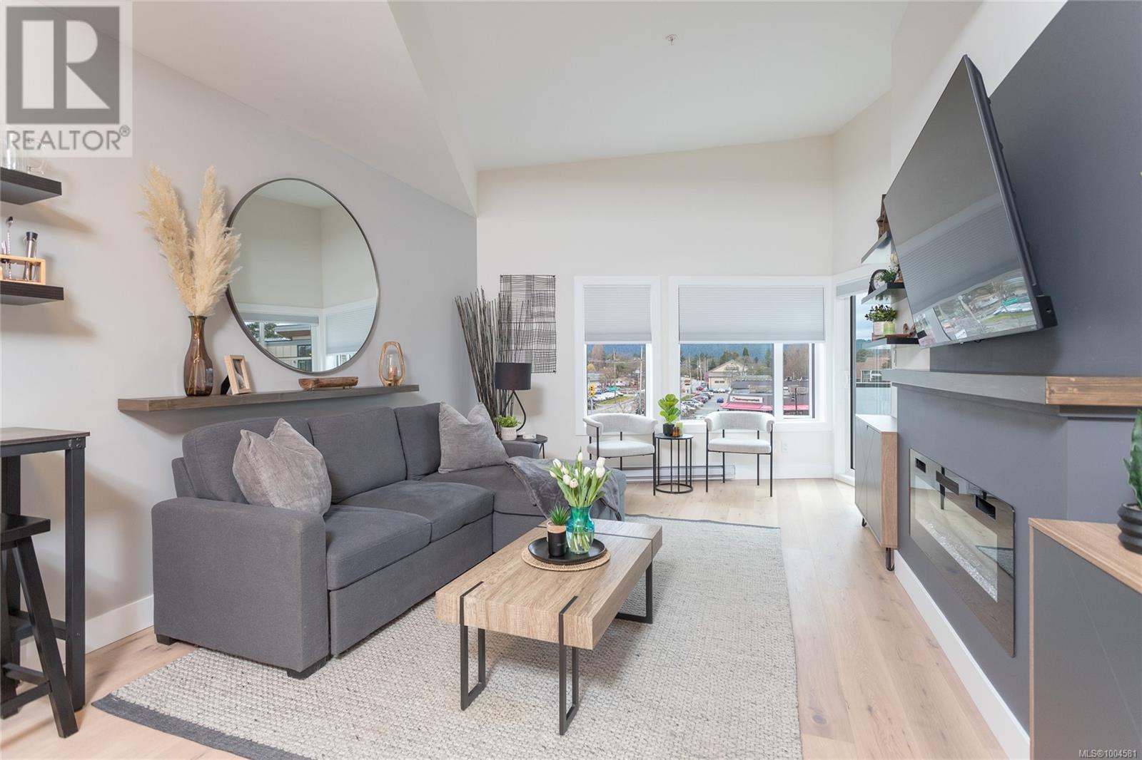 Photo 6 of 402 7098 Wallace Dr, Central Saanich BC
