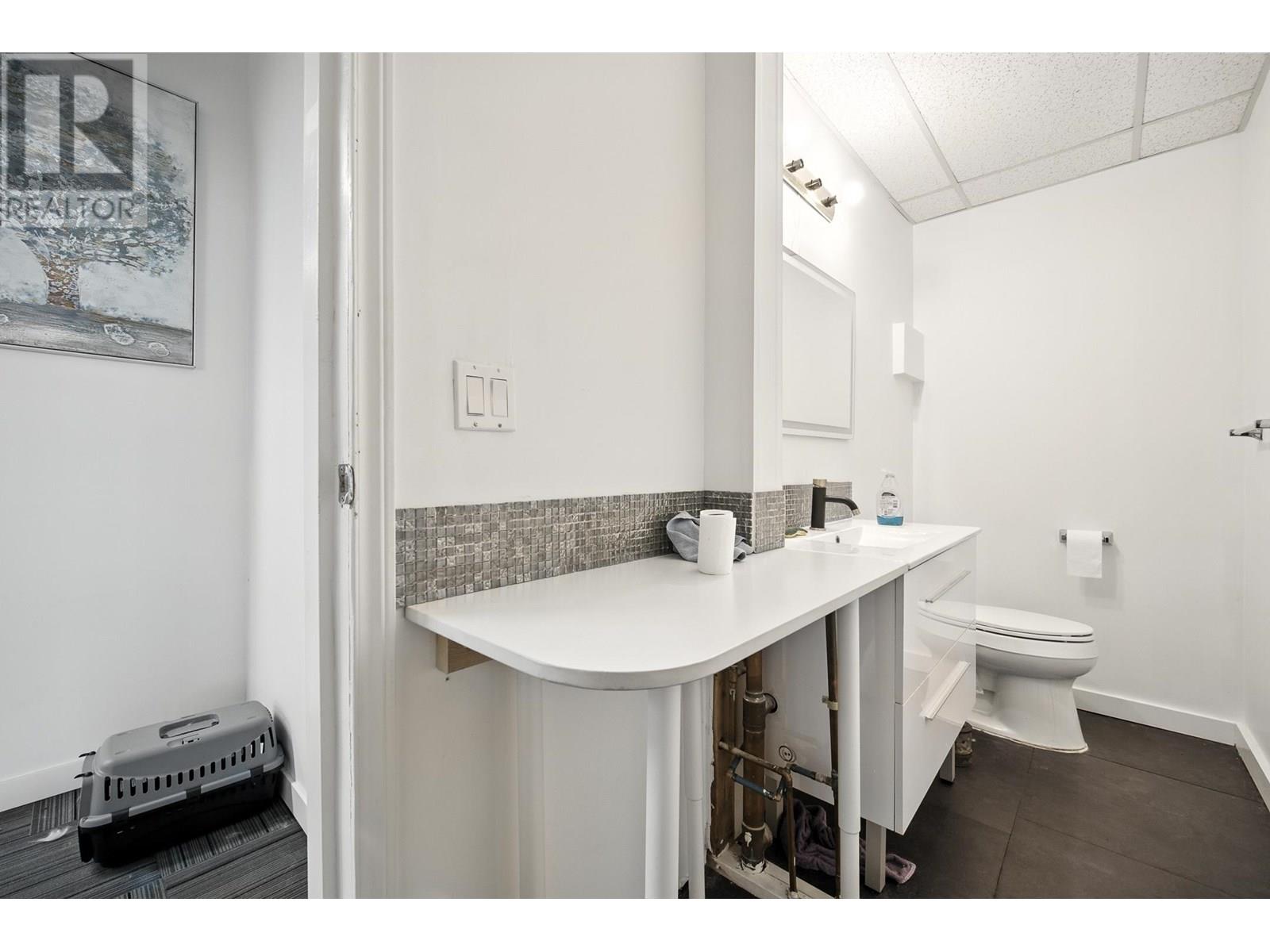 Photo 11 of 115 6753 Graybar Road, Richmond BC