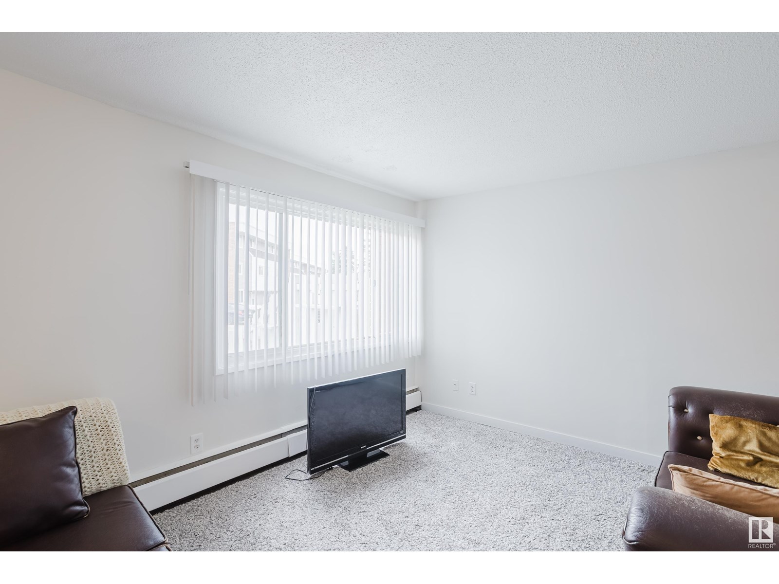 Photo 11 of 601 2908 116 A Av Nw, Edmonton AB