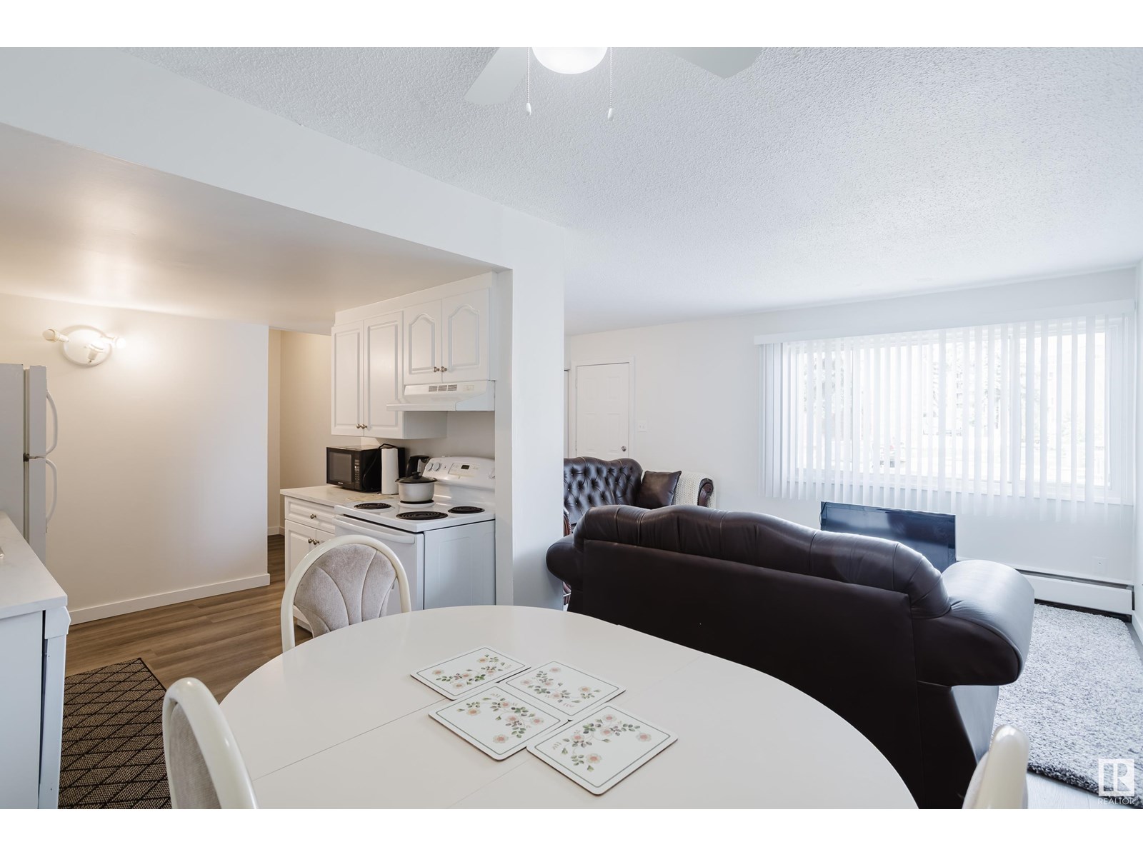 Photo 15 of 601 2908 116 A Av Nw, Edmonton AB