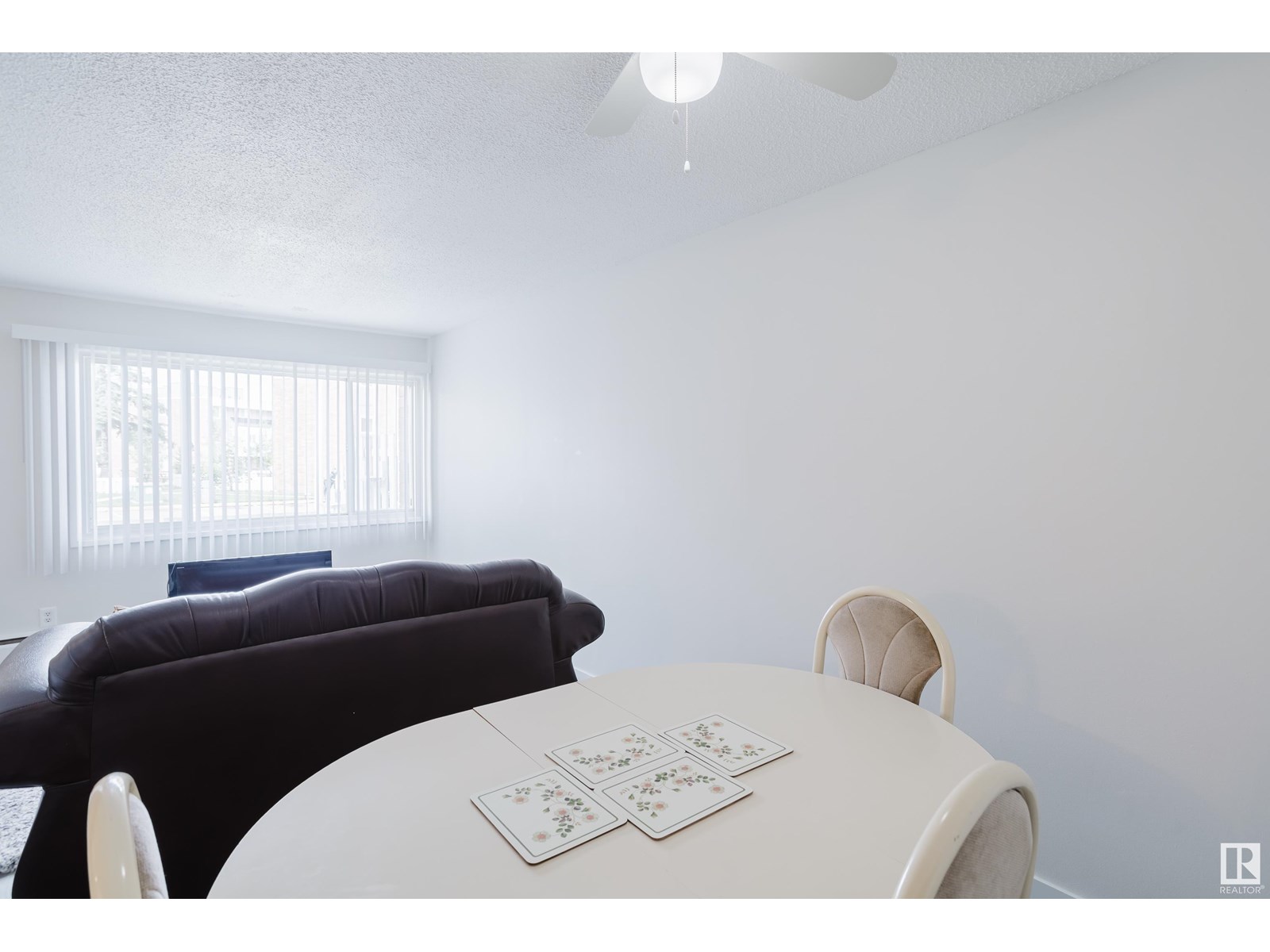 Photo 16 of 601 2908 116 A Av Nw, Edmonton AB