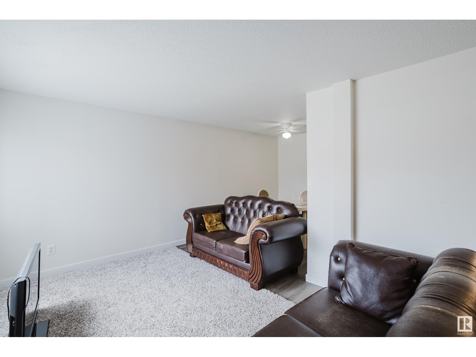 Photo 8 of 601 2908 116 A Av Nw, Edmonton AB