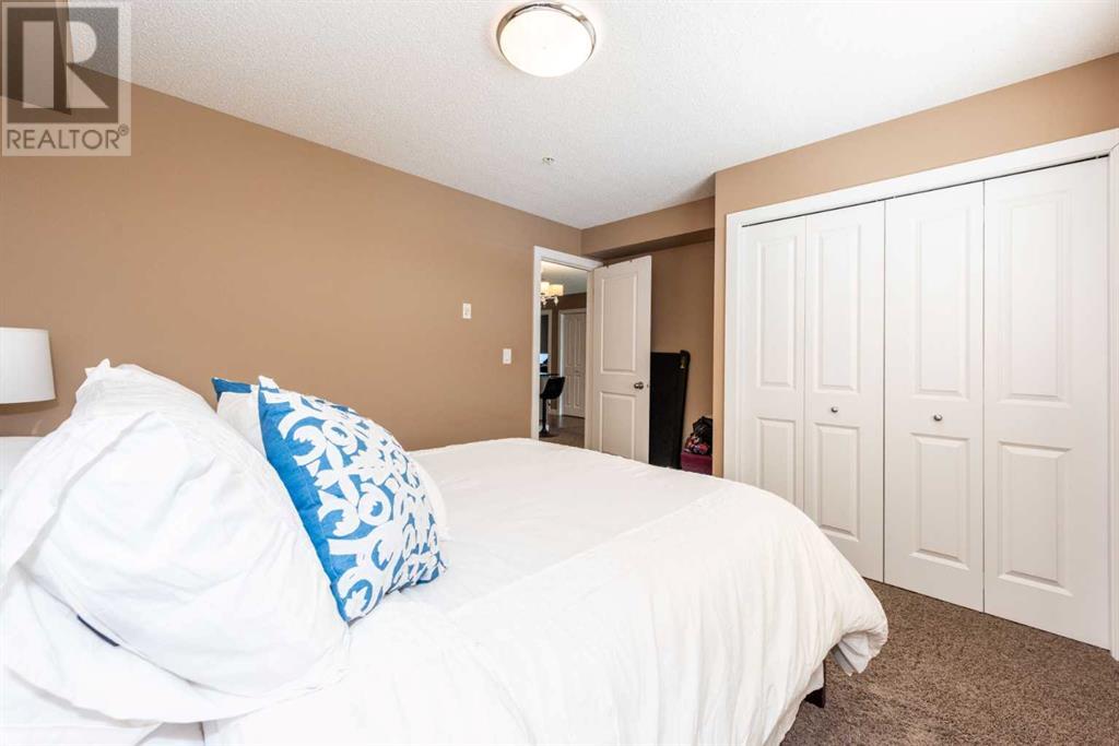 Single Family House for Sale in   saddlestone Way NE Saddle Ridge Calgary 