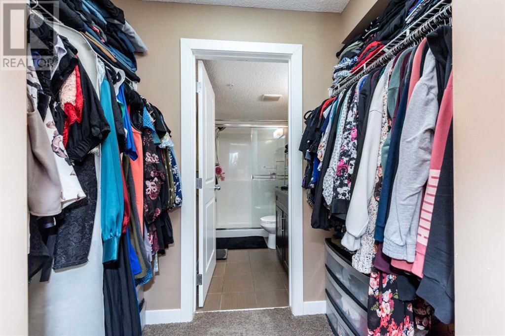 Single Family House for Sale in   saddlestone Way NE Saddle Ridge Calgary 
