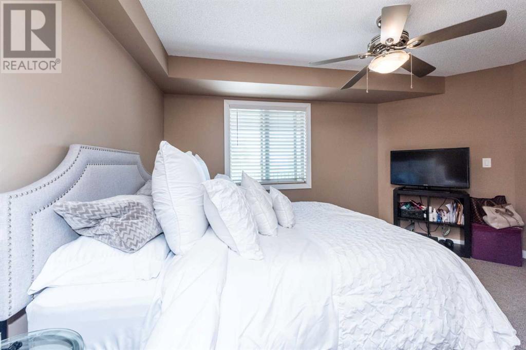 Single Family House for Sale in   saddlestone Way NE Saddle Ridge Calgary 