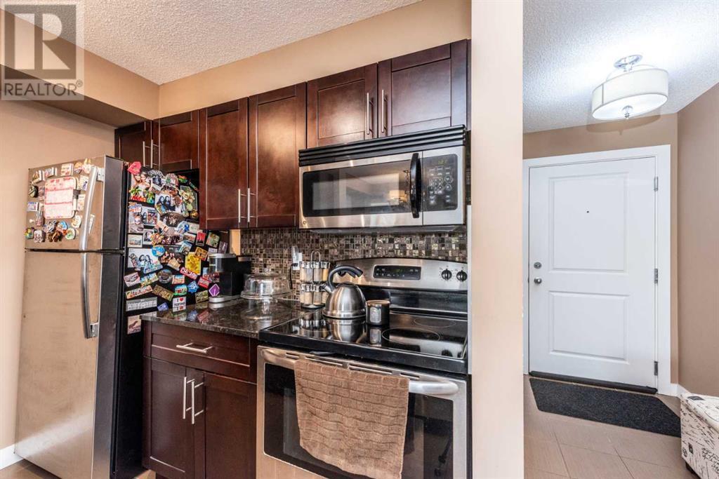 Single Family House for Sale in   saddlestone Way NE Saddle Ridge Calgary 
