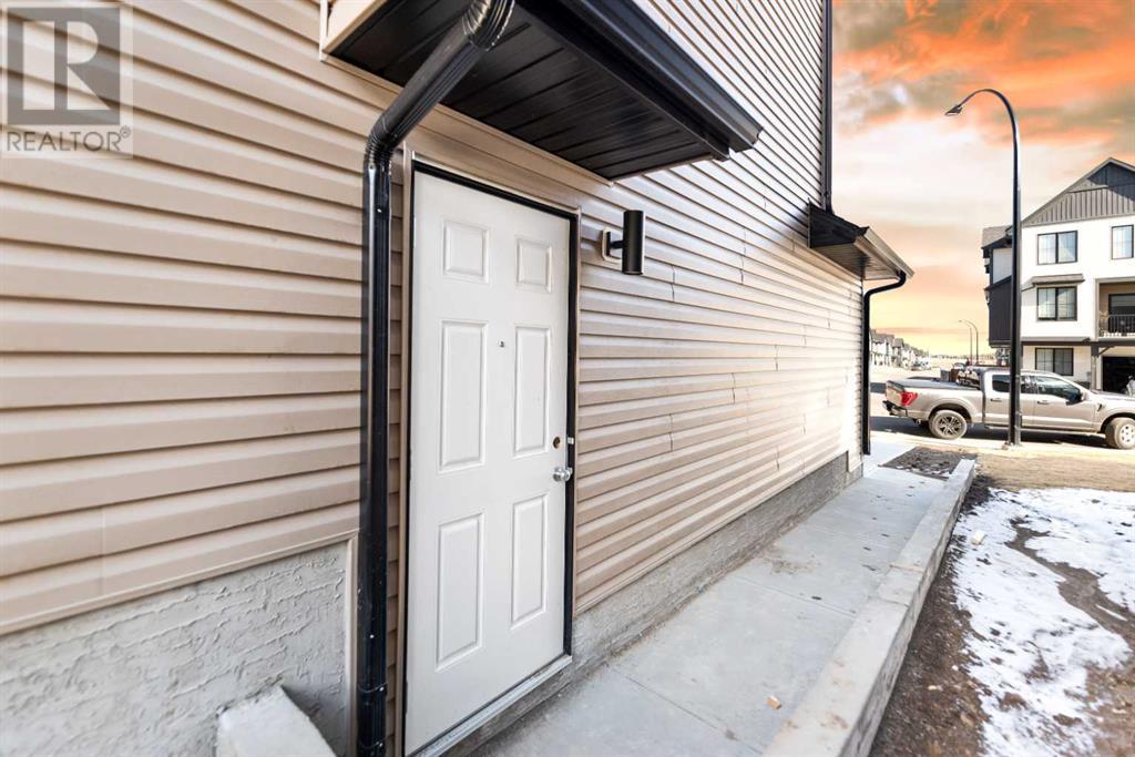 Photo 20 of 648 South Point Heath Sw, Airdrie AB