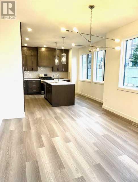Photo 9 of 648 South Point Heath Sw, Airdrie AB