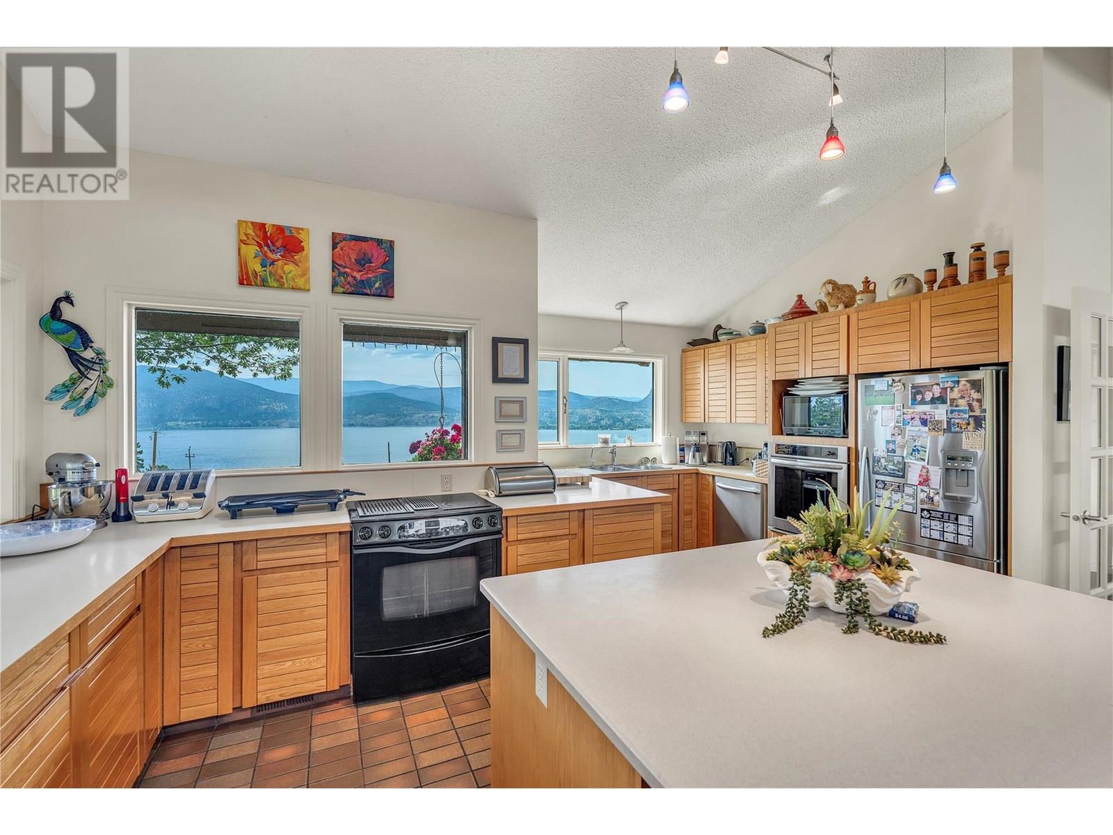 1159 Nuttall Road, Naramata