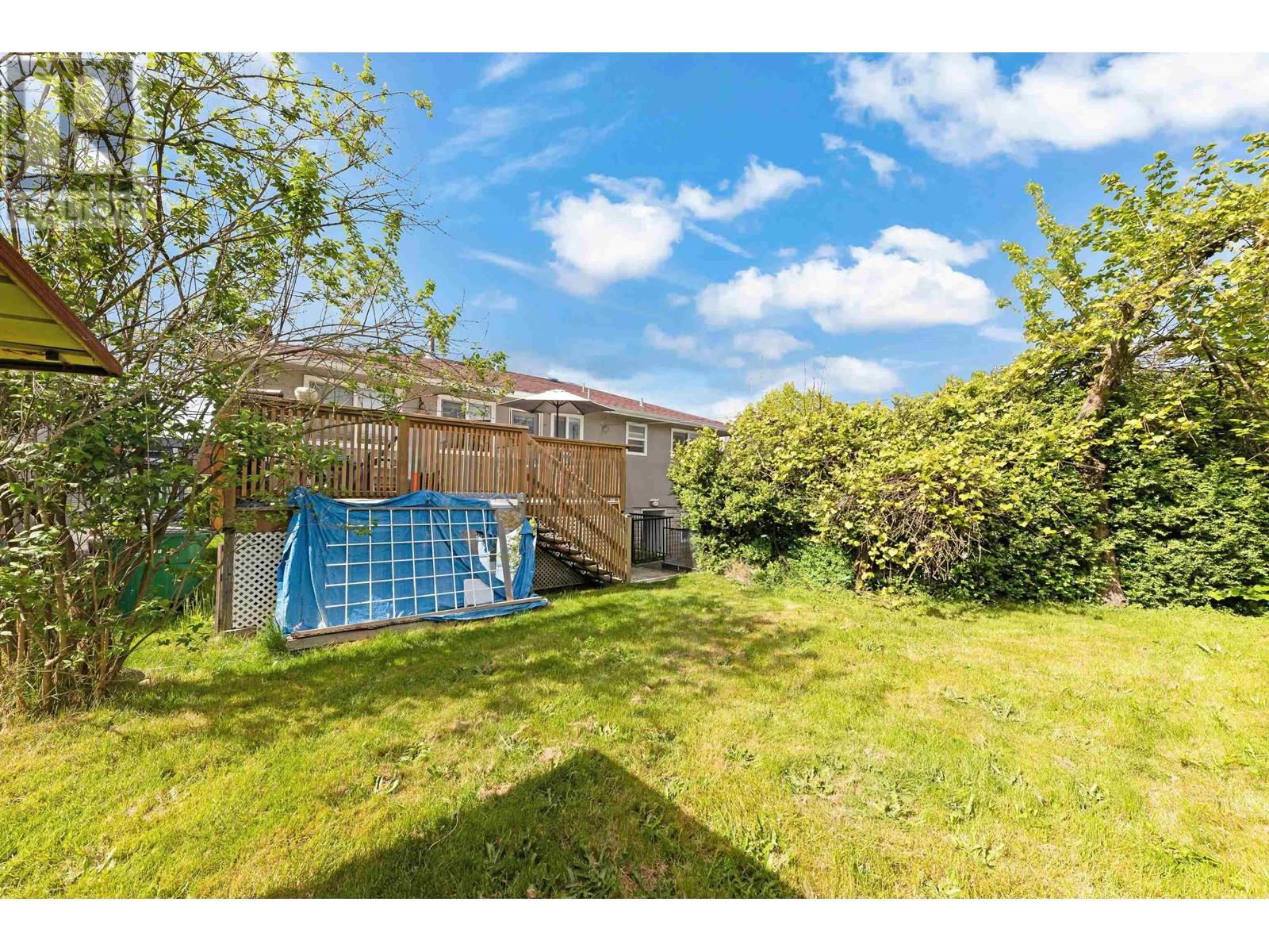 7724 GOODLAD STREET, Burnaby