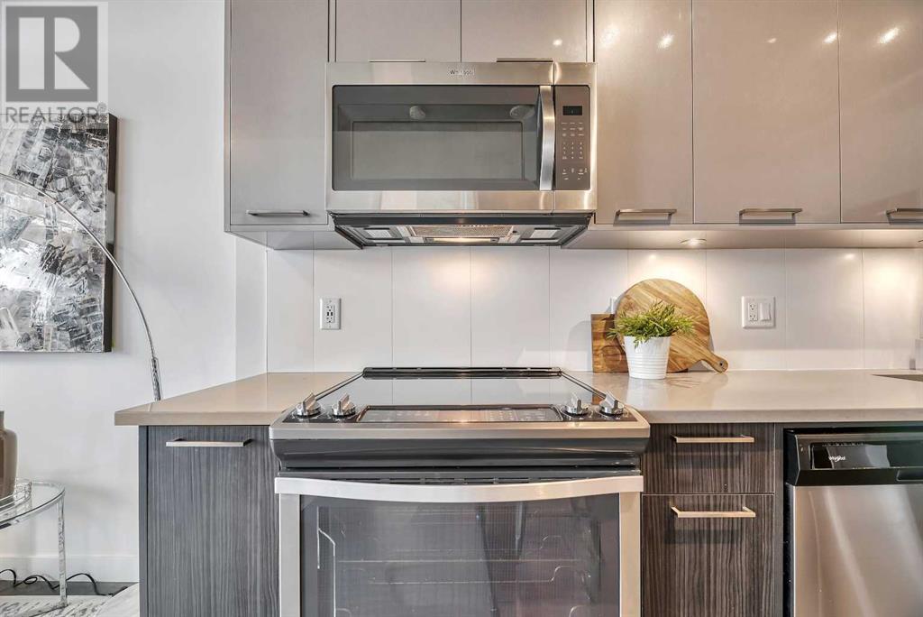 Single Family House for Sale in    Avenue SE Downtown East Village Calgary 