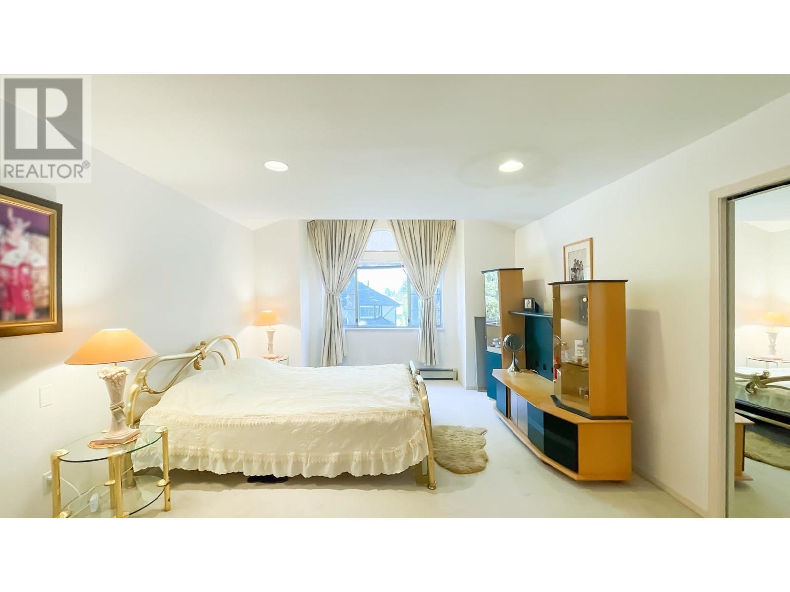 Photo 18 of 3491 W 34th Avenue, Vancouver BC