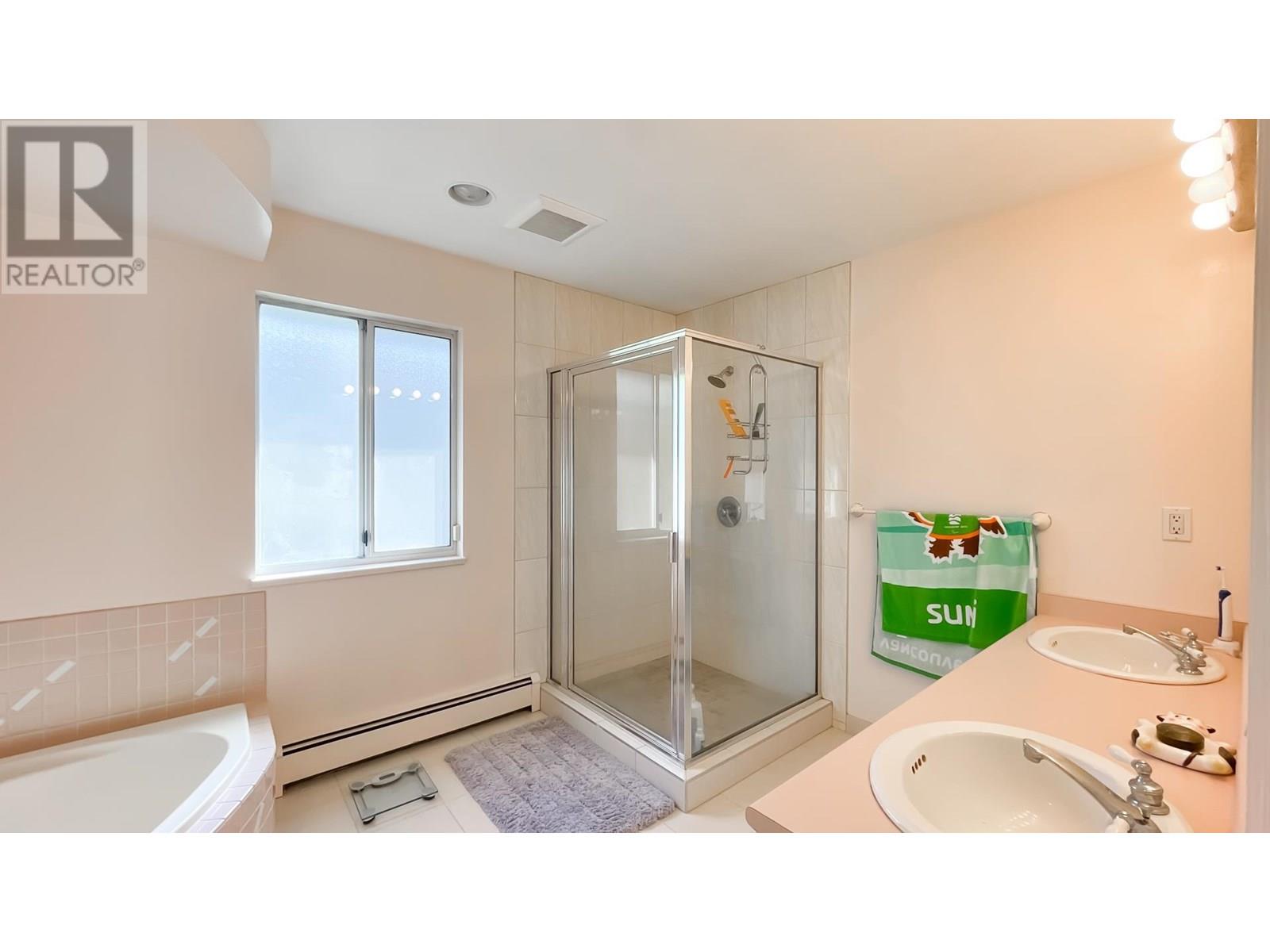 Photo 25 of 3491 W 34th Avenue, Vancouver BC