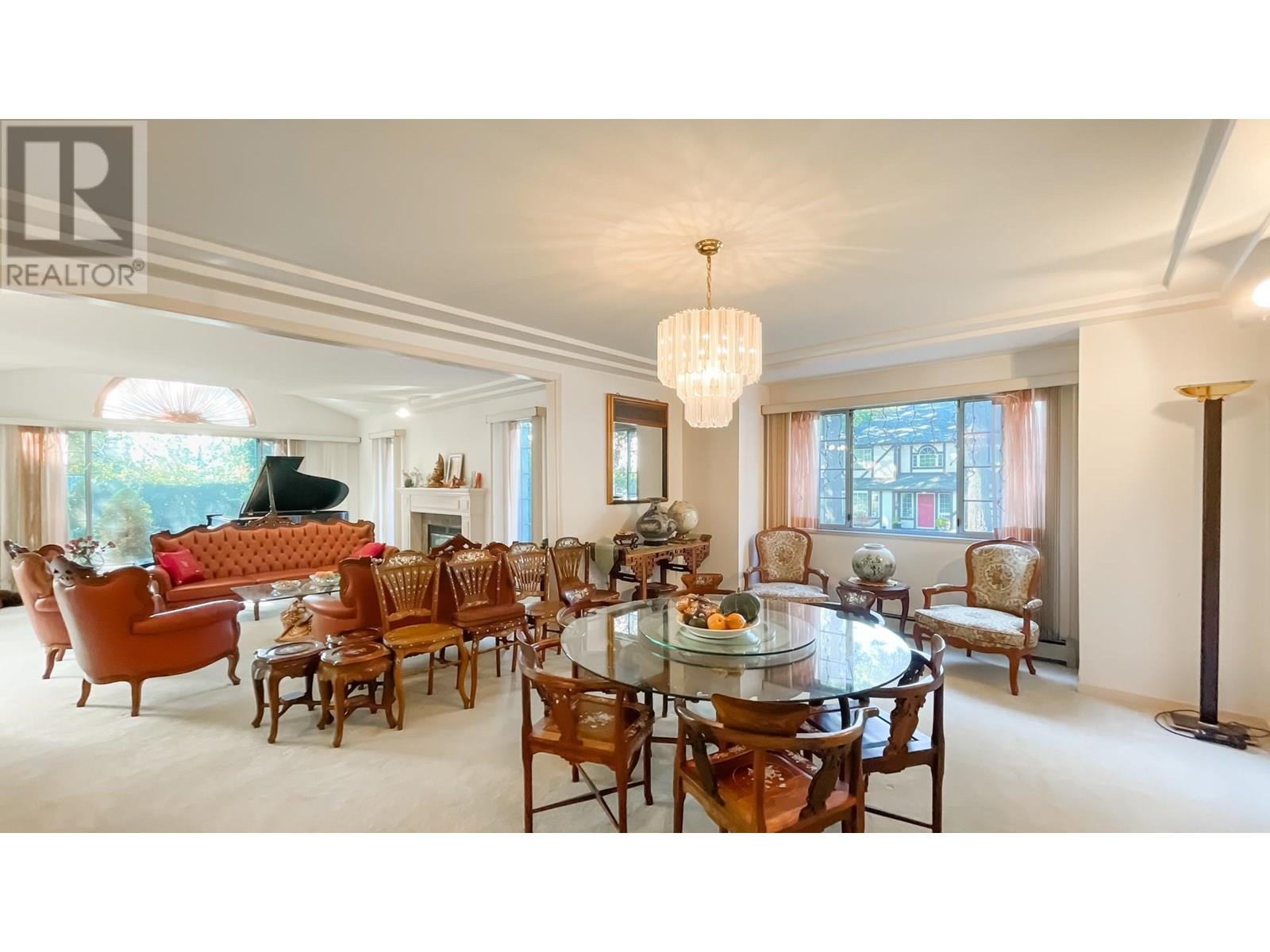 Photo 7 of 3491 W 34th Avenue, Vancouver BC