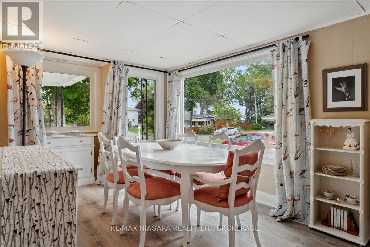 Photo 15 of 56 Oakridge Crescent, Port Colborne ON