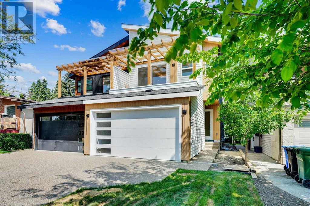 Single Family House for Sale in   Avenue NE Winston Heights/Mountview Calgary 