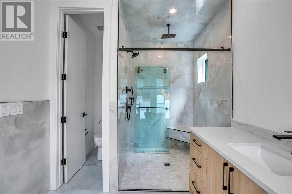 Single Family House for Sale in   Avenue NE Winston Heights/Mountview Calgary 