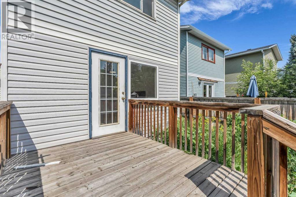 Single Family House for Sale in  McKinley Road SE McKenzie Lake Calgary 