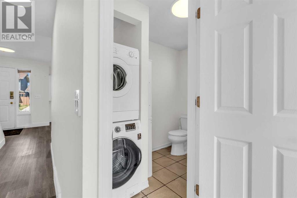 Single Family House for Sale in  McKinley Road SE McKenzie Lake Calgary 