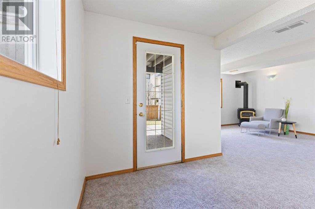 Single Family House Bi-level for Sale in  Scurfield Drive NW Scenic Acres Calgary 