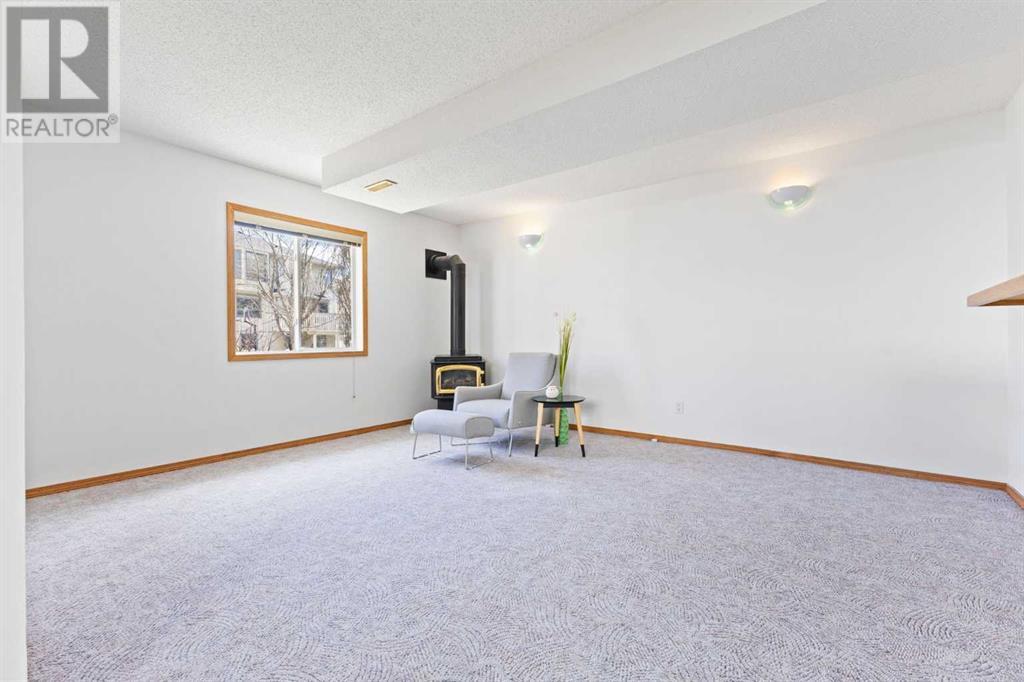 9095 Scurfield Drive NW, Calgary, Alberta
