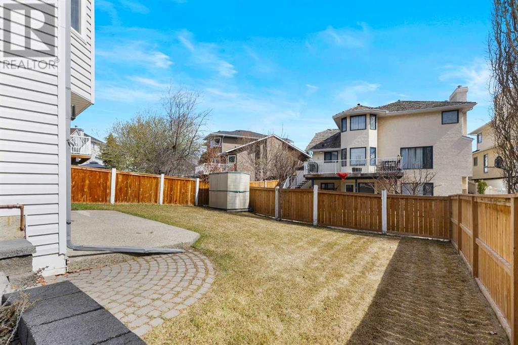 Single Family House Bi-level for Sale in  Scurfield Drive NW Scenic Acres Calgary 