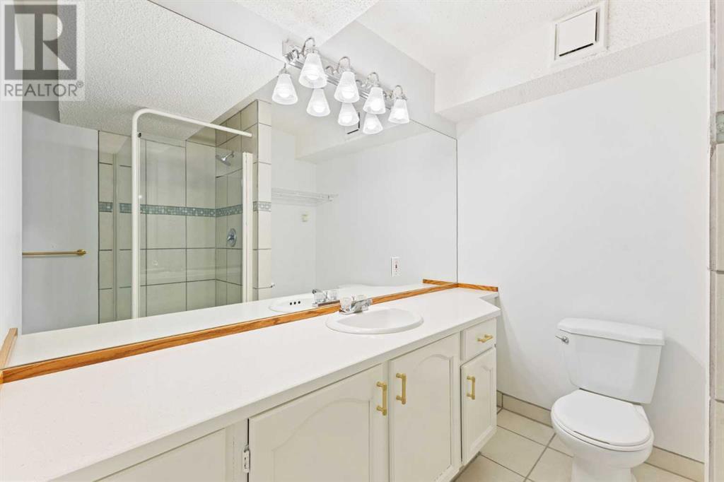 Single Family House Bi-level for Sale in  Scurfield Drive NW Scenic Acres Calgary 
