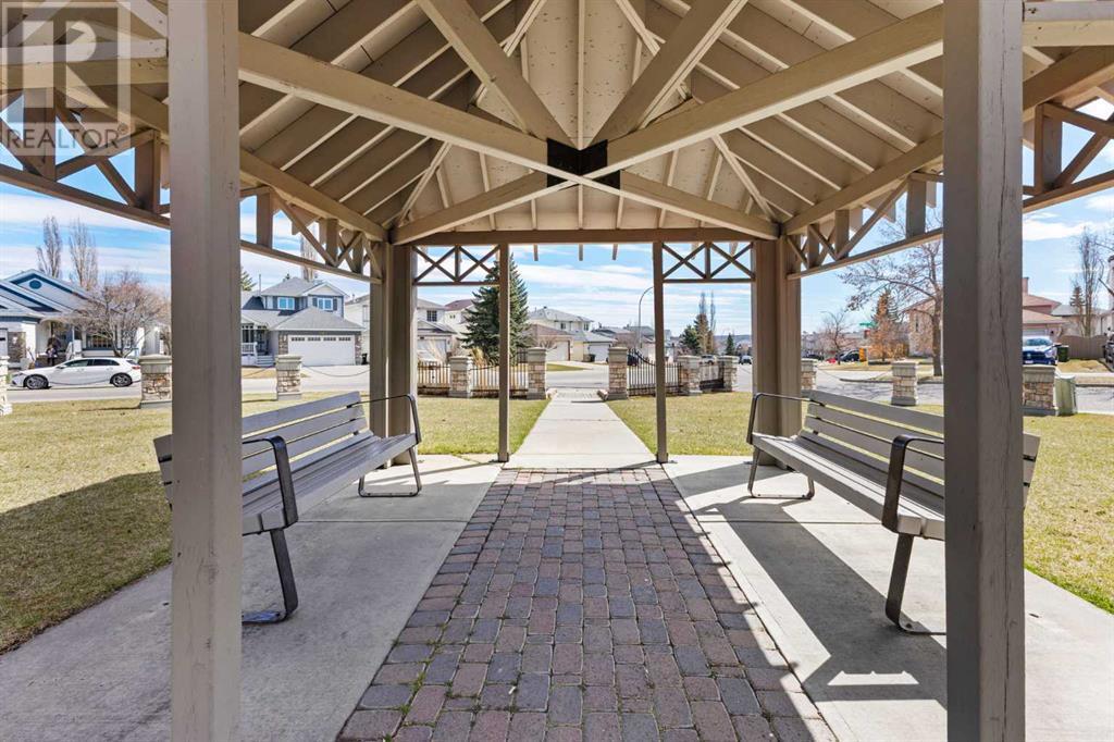 Single Family House Bi-level for Sale in  Scurfield Drive NW Scenic Acres Calgary 