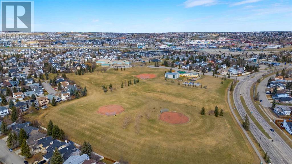 Single Family House Bi-level for Sale in  Scurfield Drive NW Scenic Acres Calgary 