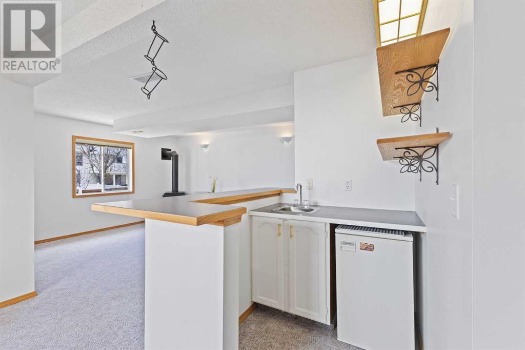 Single Family House Bi-level for Sale in  Scurfield Drive NW Scenic Acres Calgary 
