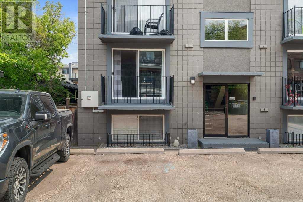 Single Family House for Sale in    Street SW Bankview Calgary 