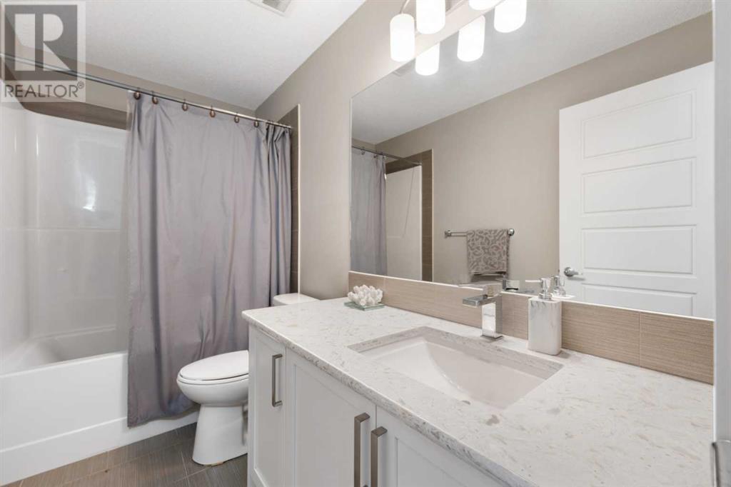 Single Family House for Sale in   New Brighton Avenue SE New Brighton Calgary 