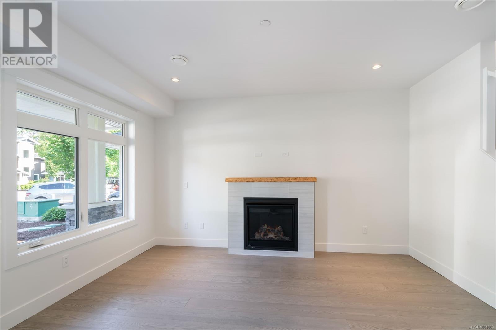 #107 5160 HAMMOND BAY RD - Image 11