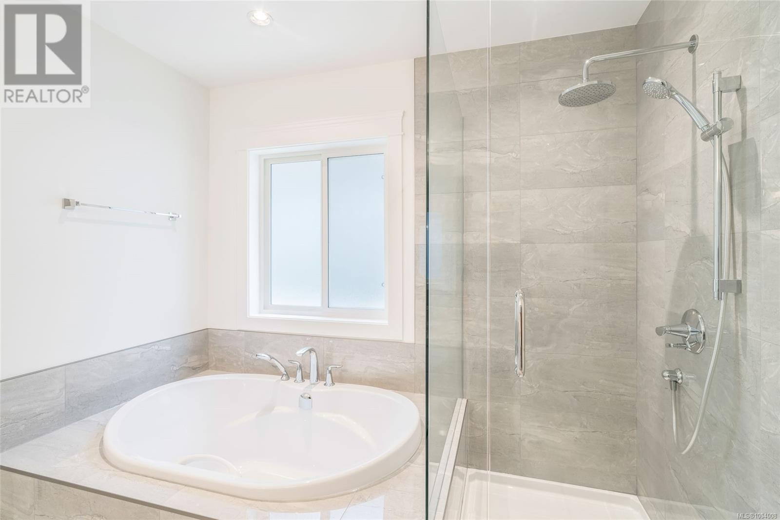 #107 5160 HAMMOND BAY RD - Image 20